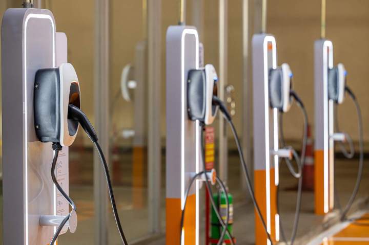 Installation professionnelle de borne de recharge électrique